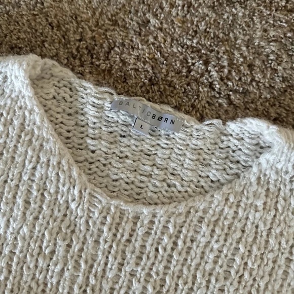 Baltic Born LUM Robledo Chunky Knit Stripe Sweater | Oatmeal
Size Large - Picture 10 of 12